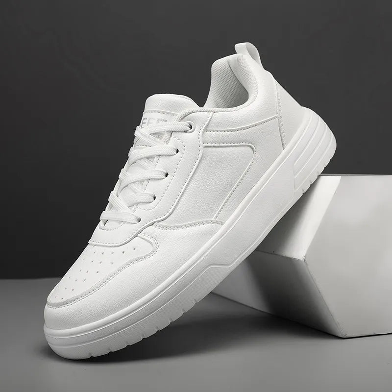 Men  Lightweight Breathable Sneakers