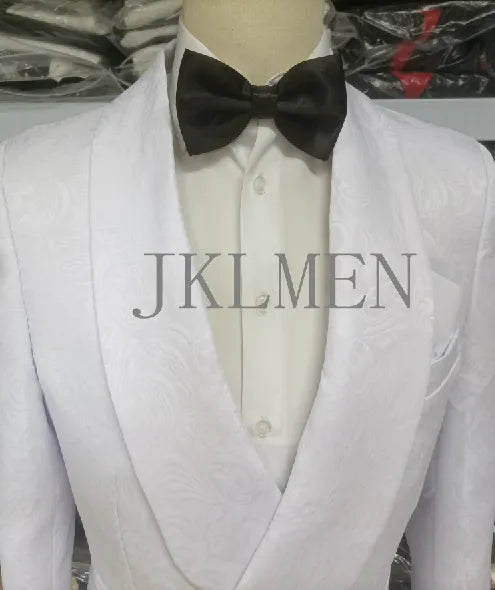 White Groom Tuxedos Shawl Lapel Suits