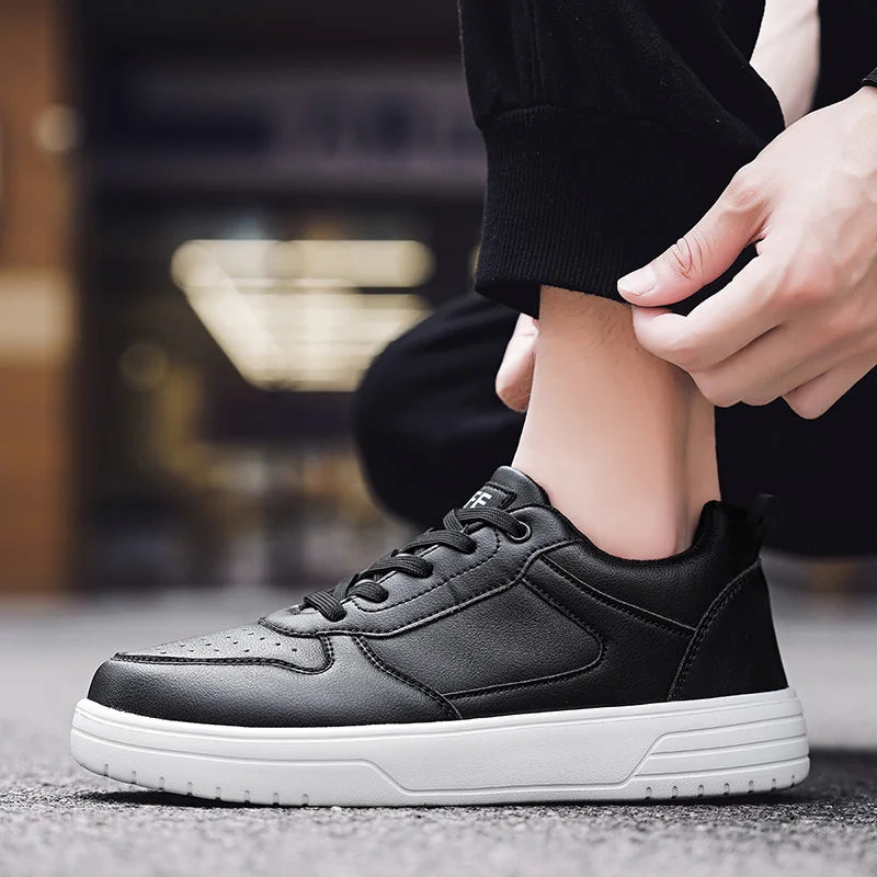 Men  Lightweight Breathable Sneakers